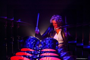 DangerouzDrums_LaserShow_Isabella-Proszkowski_Product-Presentatie_Congres.jpg